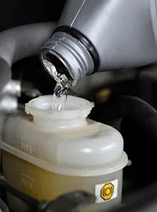Remplacement de liquide de frein